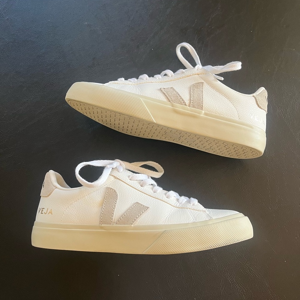 EUC - Vejas Campo Leather White Natural Suede Logo